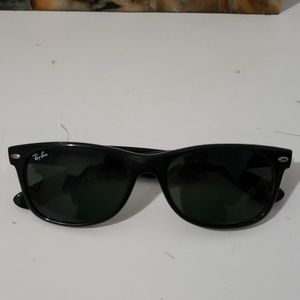 Womens black ray bans
